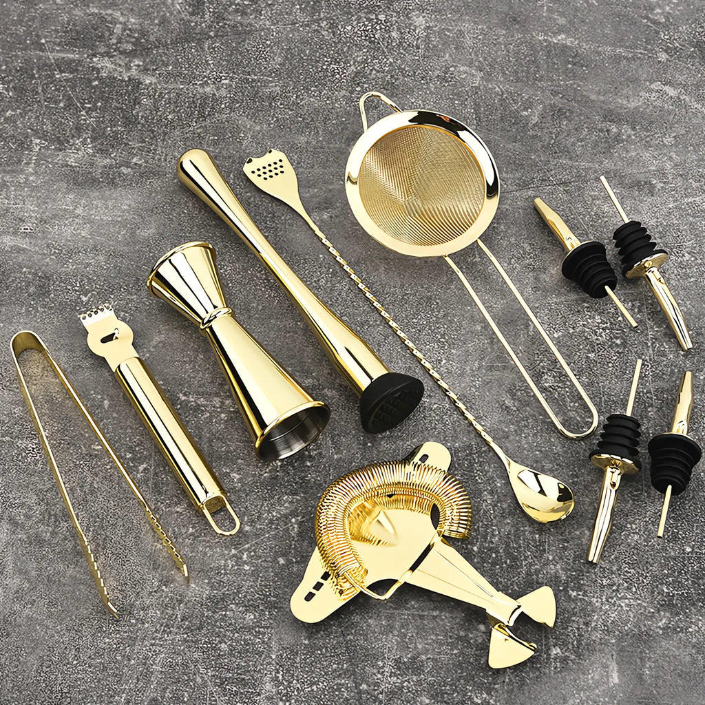 Bomber Aircraft 11-Piece Barware Set