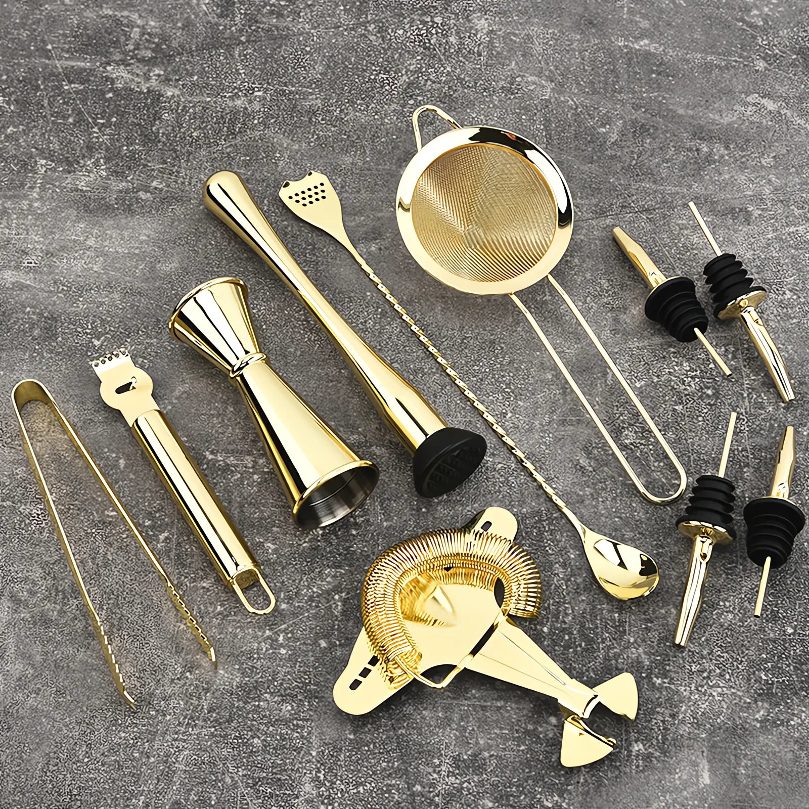 Bomber Aircraft 11-Piece Barware Set